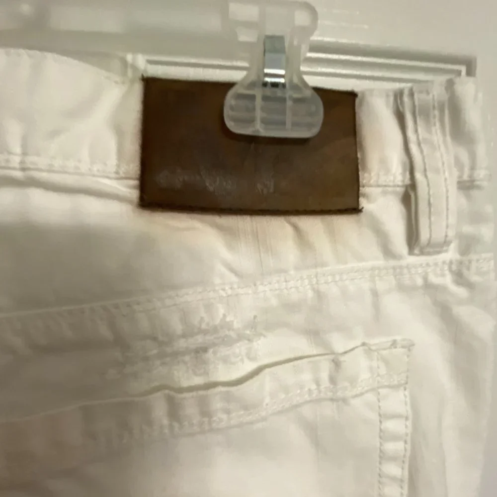 EUC~MK Mens 38X32 White denim Factory distressed Jeans - Picture 10 of 13